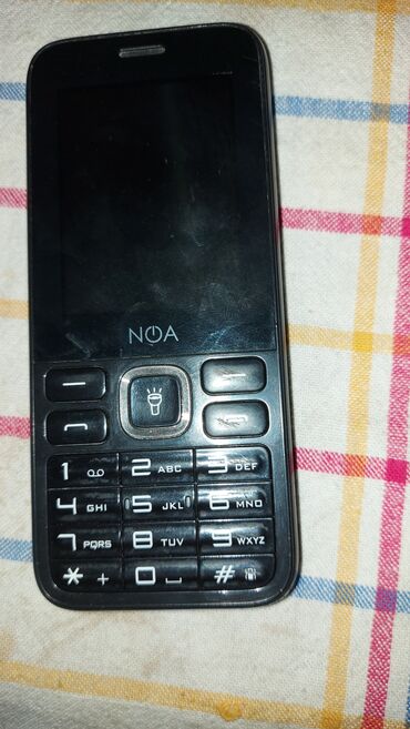 Na prodaju mobilni telefon NOA
Nov je,nekorišćen