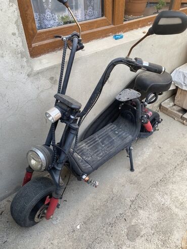 Giroskuterlər: Elektrik skuter – iri təkərli, oturacaqlı model Xüsusiyyətlər: -