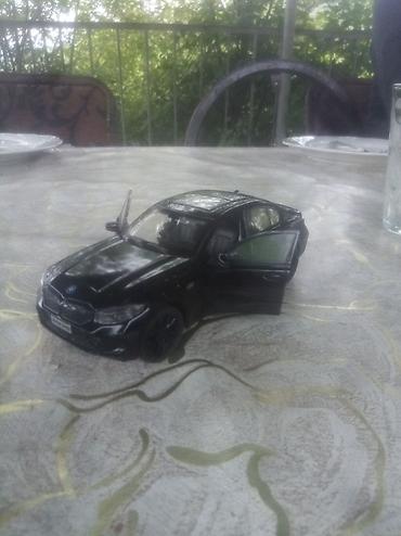 model 1: BMW 320i die-cast model maşın - Rəng: qara, parlaq örtük - Miqyas — 4