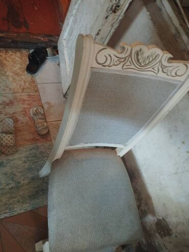 stul metbex: Satilir 5eded 1i 20man