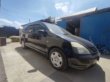 голф ц: Honda Stream: 2003 г., 2 л, Автомат, Бензин