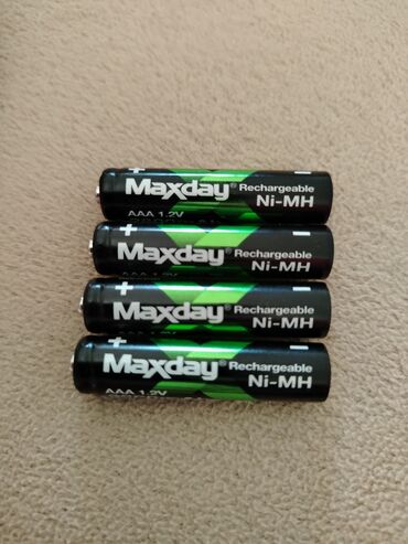 Şarj cihazları: Simsiz şarj cihazı > 20 Vt, İşlənmiş — 8