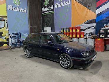 приоро: Volkswagen Golf: 1996 г., 1.6 л, Механика, Бензин, Хэтчбэк — 5