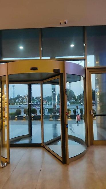 slavyanka: İcarəyə verilir 2 otaqlı yeni tikili 90 m², Xətai r. 1 000 AZN/ay 2 — 10
