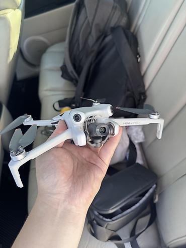 купить dji mini se: DJI Mini 4 Pro Fly More Combo — ультракомпактный (менее 249 г) — 4