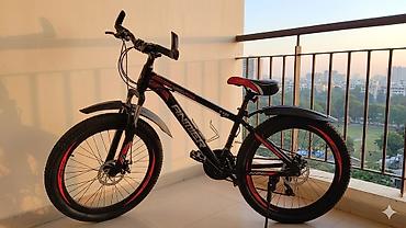 İdman velosipedləri: Velosiped – şəhər və off-road üçün universal model. u Xüsusiyyətlər: - — 9