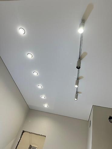 Натяжной потолок: Натяжной потолок Глянцевое, Матовое, 3D потолки Гарантия, Бесплатная консультация, Бесплатный замер — 11