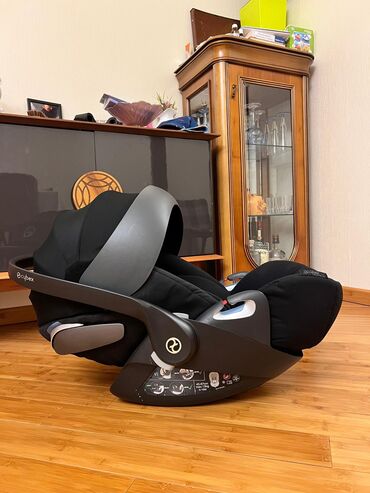 Автокресла: Cybex Cloud Z avto lulka 350 azn yeniden seçilmir çox az istifade