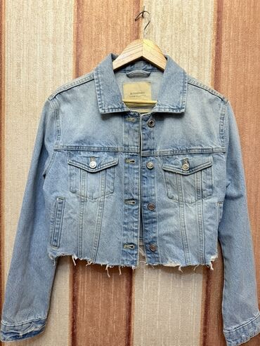 cins pencekler: Qadınlar üçün qısa denim cins gödəkçə - Açıq mavi rəng, yüngül