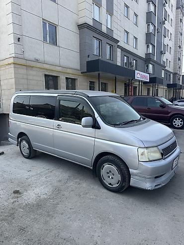 Honda: Honda Stepwgn: 2001 г., 2 л, Автомат, Минивэн — 8