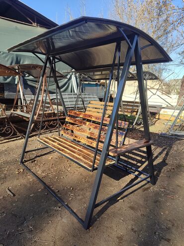 Садовые качели: Садовые качели Металл, Со спинкой, С крышей — 12