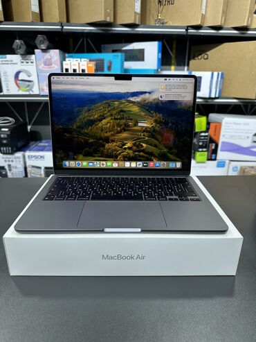 macbook pro 13: İşlənmiş Apple MacBook, 13.3 ", Apple M2, 256 GB, Ünvandan götürmə