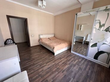 Продажа квартир: 3 комнаты, 85 м², Элитка, 5 этаж, Косметический ремонт