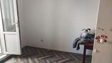 восток 5 комната: 80 м², Без мебели — 3