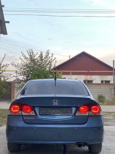 электро авто в кредит: Honda Civic: 2009 г., 1.3 л, Вариатор, Гибрид, Седан