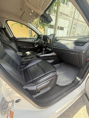 Renault: Renault Arkana: 2021 г., 1.4 л, Вариатор, Бензин, Кроссовер — 12