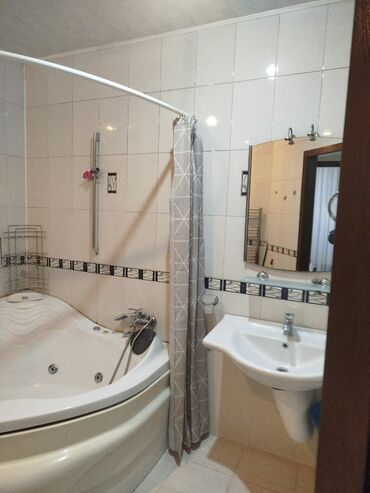 Uzunmüddətli kirayə mənzillər: Tam təmirli 4 otaqlı mənzil – 📍 Ünvan: Bakı, Nermanov mst – 🏢 -da lalafo.az — 13 Uzunmüddətli kirayə mənzillər: Tam təmirli 4 otaqlı mənzil – 📍 Ünvan: Bakı, Nermanov mst – 🏢 — 13