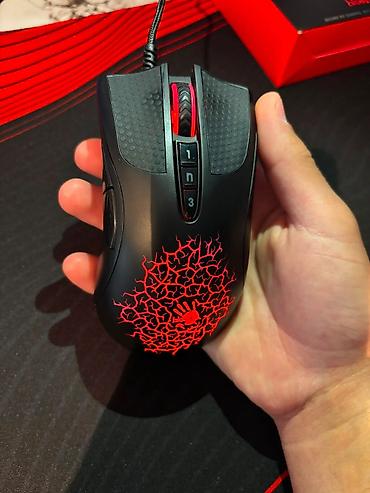 klavyatura komputer: Bloody A90 Gaming Mouse - Sensor: Optik - DPI: Maksimum 5,200 CPI — 2