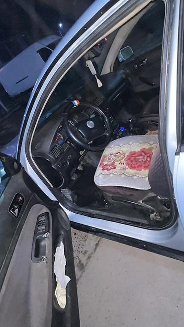 Volkswagen: Volkswagen Passat: 1998 г., 1.8 л, Механика, Бензин, Седан at lalafo.kg — 5 Volkswagen: Volkswagen Passat: 1998 г., 1.8 л, Механика, Бензин, Седан — 5