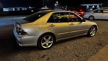 100: Toyota Altezza: 2002 г., 2 л, Автомат, Бензин, Седан — 3