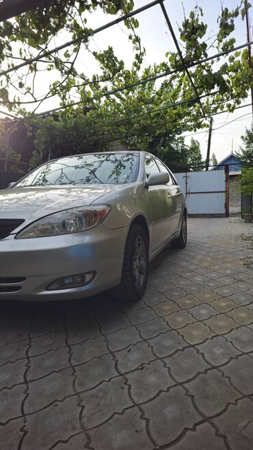 тико вал: Toyota : 2002 г., 2.4 л, Механика, Бензин, Седан