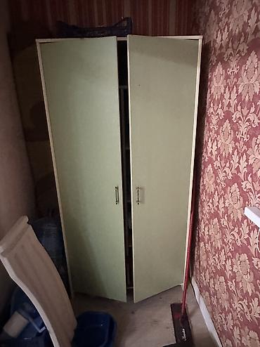 Другая мебель: 1) шкаф 5) таршер 6) 2 комода 7) диван 8) ковер 9) стол — 1