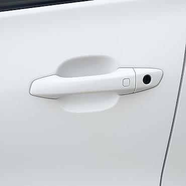 BYD: BYD E2: 2021 г., Электромобиль, Хэтчбэк — 9