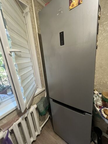 сыр идиш: Холодильник Indesit, Б/у, Двухкамерный