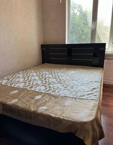 продам газовые баллоны: Эки кишилик керебет, Колдонулган, Матрасы бар, узуну - 200 см