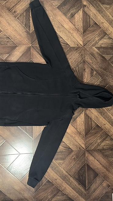 футболка lining: Мужская толстовка, S, M, Lining, Б/у, цвет - Черный, Платная доставка, Самовывоз — 1