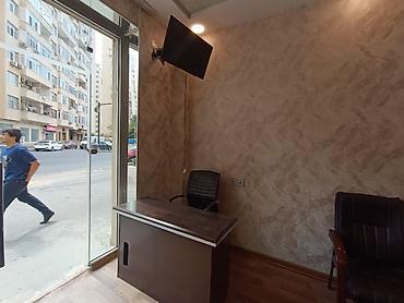 cay: Ofis mebeli dəsti Tərkibi: - Künc tipli əsas iş masası (çekmecəli — 2