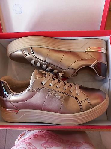 Patike: Ženska obuća – modeli prikazani na fotografijama - Steve Madden — 16