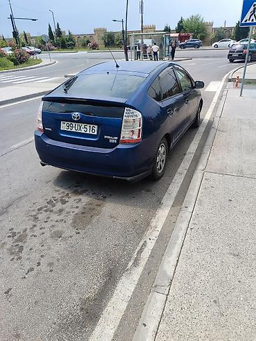 forut satsi: Maşın icarəyə verilir. icarə haqqı gündəlik 25 AZN dir. Depozit 300 — 3