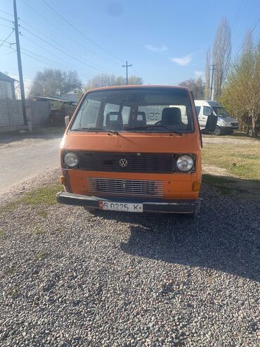 обмен с моей доплатой: Volkswagen Transporter: 1983 г., 1.6 л, Механика, Дизель, Минивэн