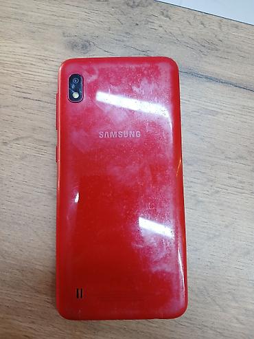 gence kamera: Samsung 32 GB, rəng - Qırmızı, Sensor — 1