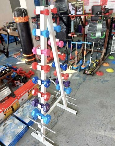 Qantellər: Qantellər, Çəki: 12345 kq, Yeni — 5