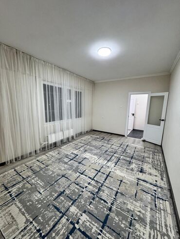 сдаю квартира фучика: 1 комната, 35 м², Индивидуалка, 4 этаж, Евроремонт