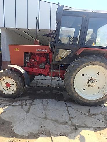 полноприводный: Трактор Беларус МТЗ-821, полноприводный (4х4), кабина остеклённая — 2