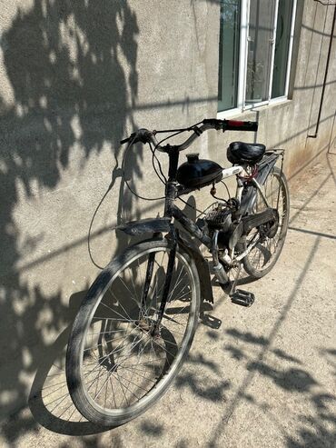 - Velomotor, 80 sm3, 2023 il, 4500 km