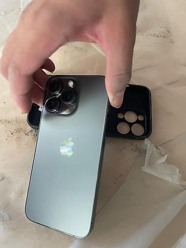 iphone cs max: IPhone 13 Pro, Б/у, 256 ГБ, Черный, Чехол, 84 % — 3