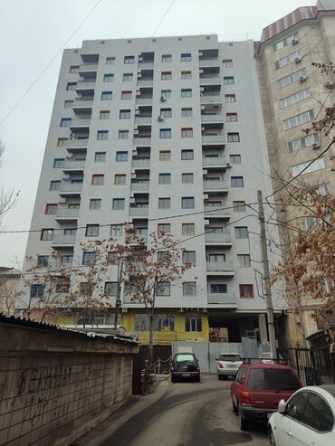 продается квартира уметалиева: 2 комнаты, 68 м², Элитка, 3 этаж, ПСО (под самоотделку)