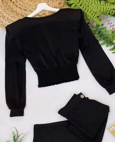 Košulje: 2000
S m l — 7