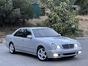 Mercedes-Benz E-Class: 2000 г., 3.2 л, Автомат, Дизель, Седан