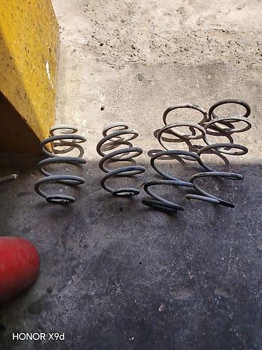 nissan ehtiyyat: Avtomobil üçün spiral asqı yayları dəsti - Dəst: 4 ədəd spiral yay - — 1