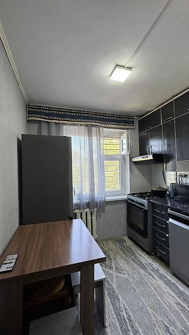 Продажа квартир: 3 комнаты, 58 м², 104 серия, 4 этаж, Косметический ремонт — 12
