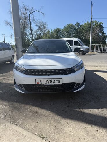 Другие Автомобили: KAIVI E5 машина новая 2023 года выпуска обем 1.5 турбо 9 ступенчитая