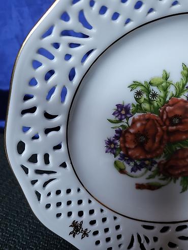 Ostali kućni dekor: Dekorativni tanjir Schummann Zapadna Nemacka 1981g+ Porcelanski — 5