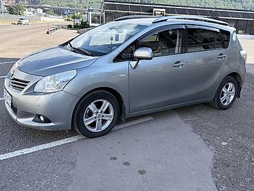 renault twingo: Toyota Verso: 2011 г., 1.8 л, Вариатор, Бензин, Минивэн — 7