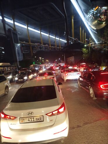 Укладка плитки: Подготовка стен для укладки, Подготовка стен для грунтовки, Резка плитки | Керамическая плитка, Керамогранитая плитка, Мозаичная плитка | Вертикальная укладка, Диагональная укладка, Горизонтальная укладка Больше 6 лет опыта — 29