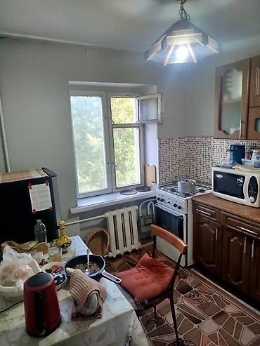 хрущевки: 2 комнаты, 44 м², Хрущевка, 4 этаж, Косметический ремонт — 1